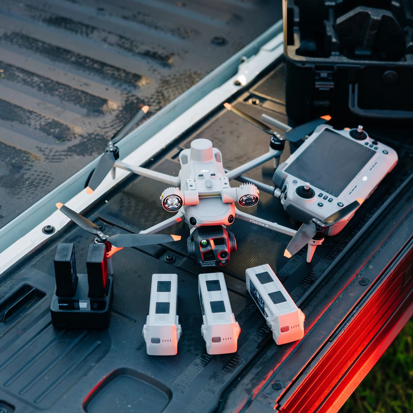 Matrice 4T Search and Rescue Kits