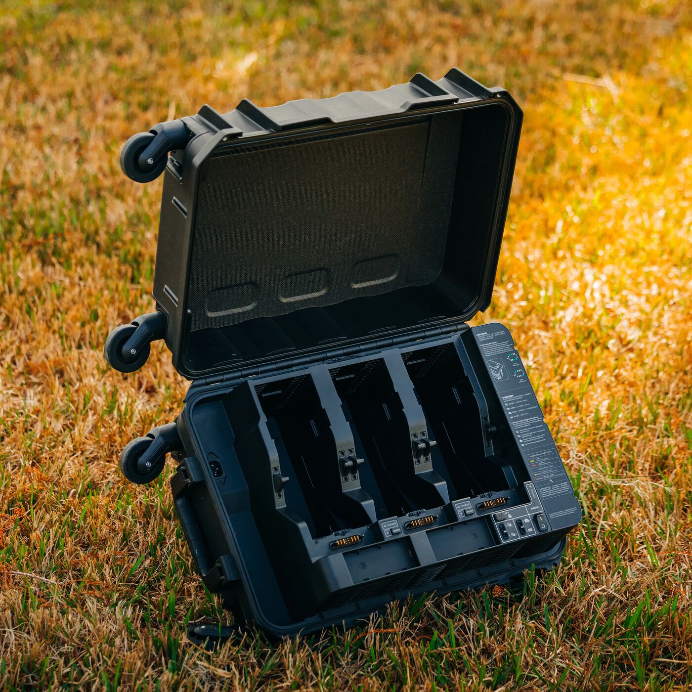 DJI BS100 Intelligent Battery Station (TB100)