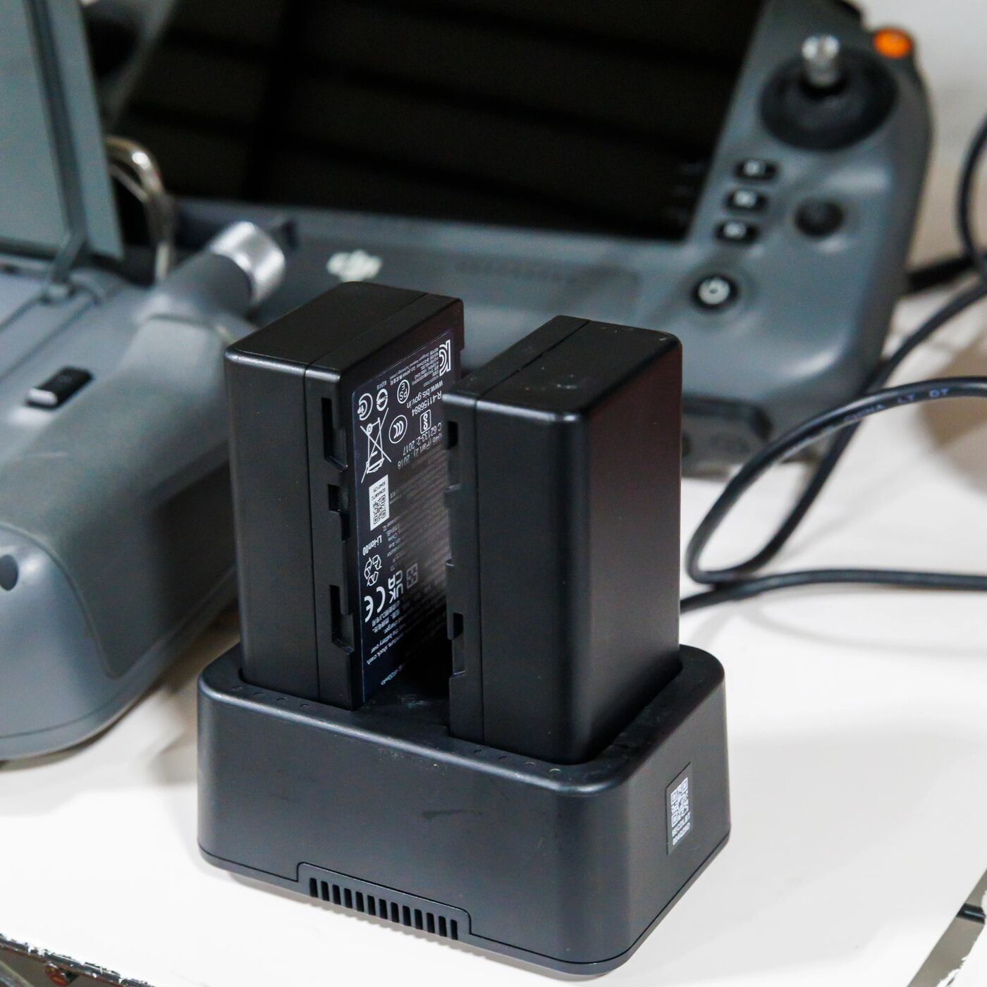 Battery Charging Hub for WB37 Batteries